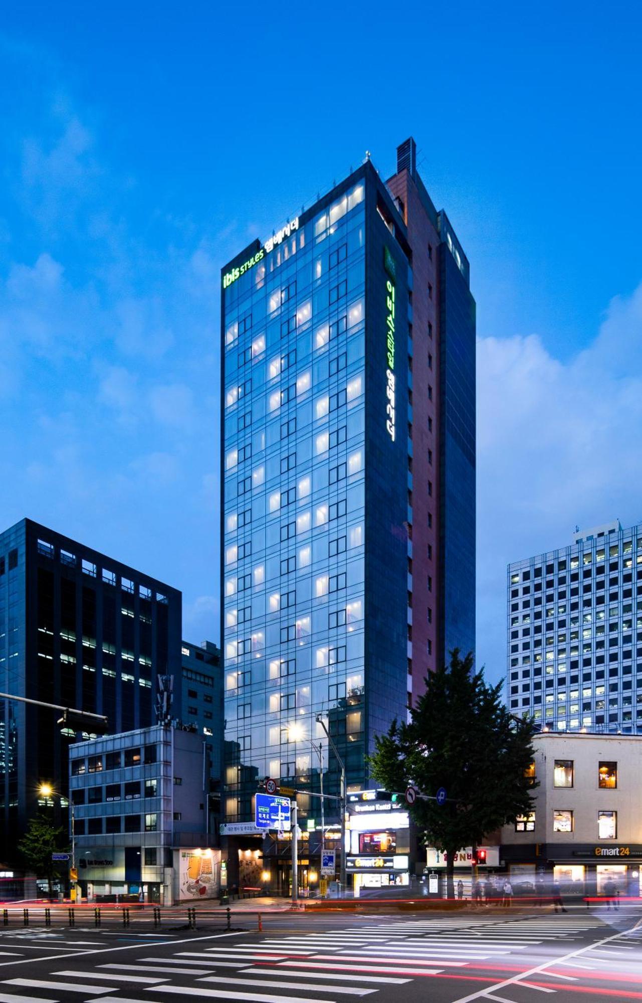Ibis Styles Ambassador Seoul Myeong-Dong Hotel Eksteriør billede