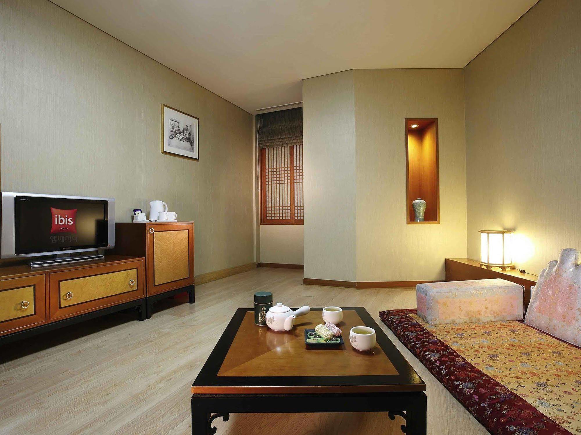 Ibis Styles Ambassador Seoul Myeong-Dong Hotel Eksteriør billede